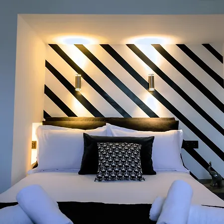 Essel Noir - A Hidden Gem With A Magnificent Acropolis View Apartment *