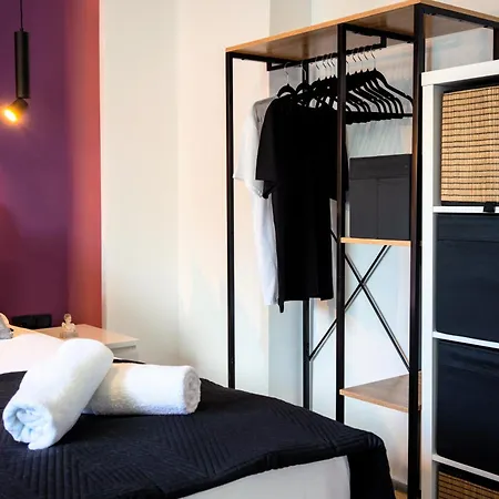 Essel Noir - A Hidden Gem With A Magnificent Acropolis View